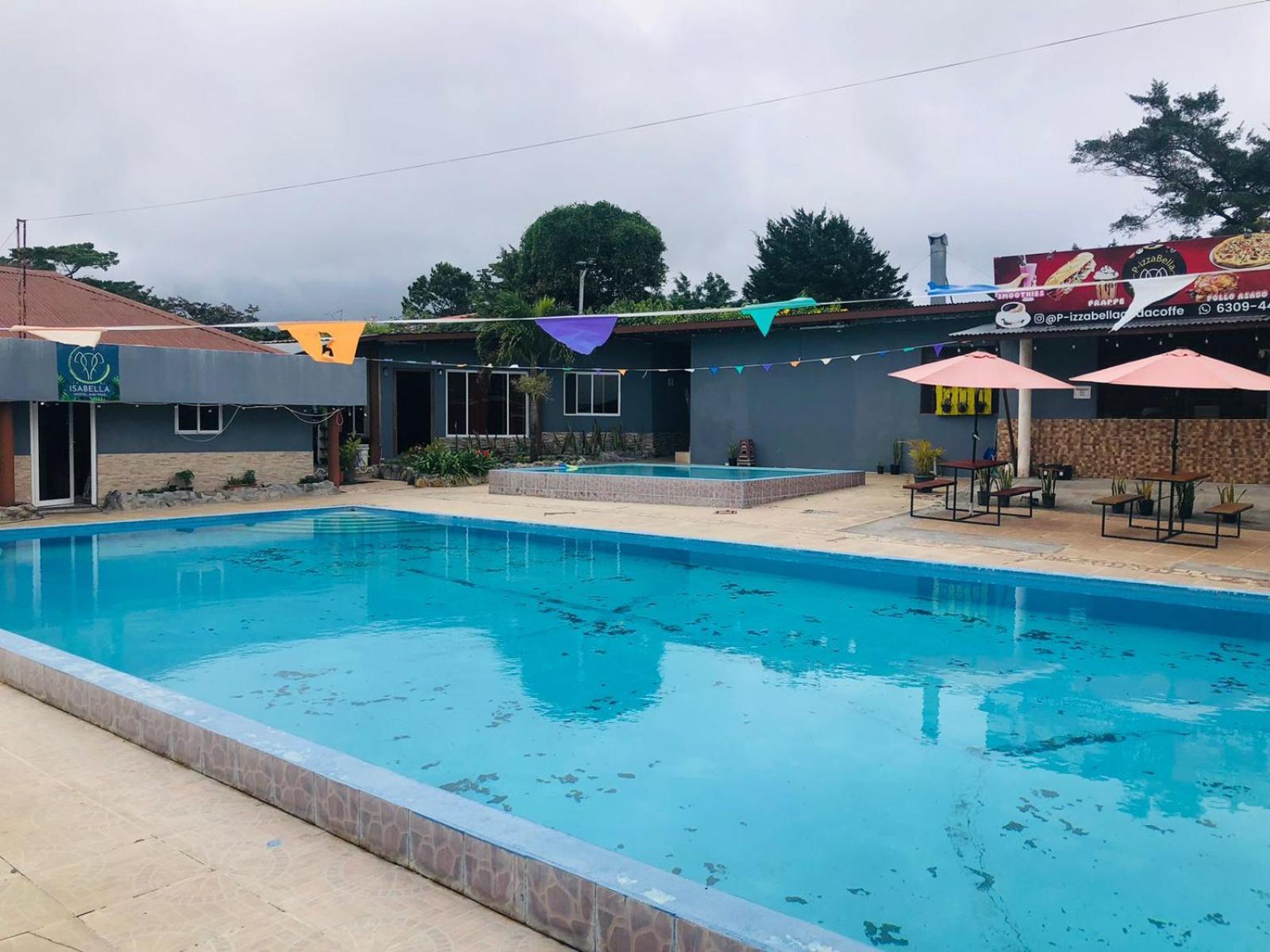 Isabella Hostel And Pool Alto Boquete Kültér fotó